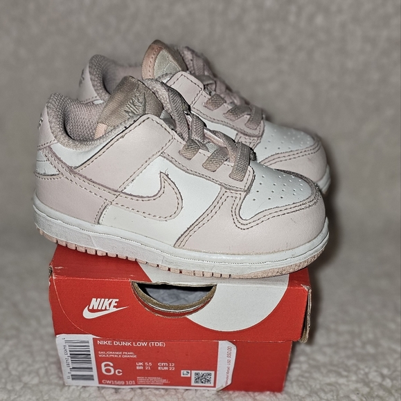 6c Dunks - Picture 3 of 4